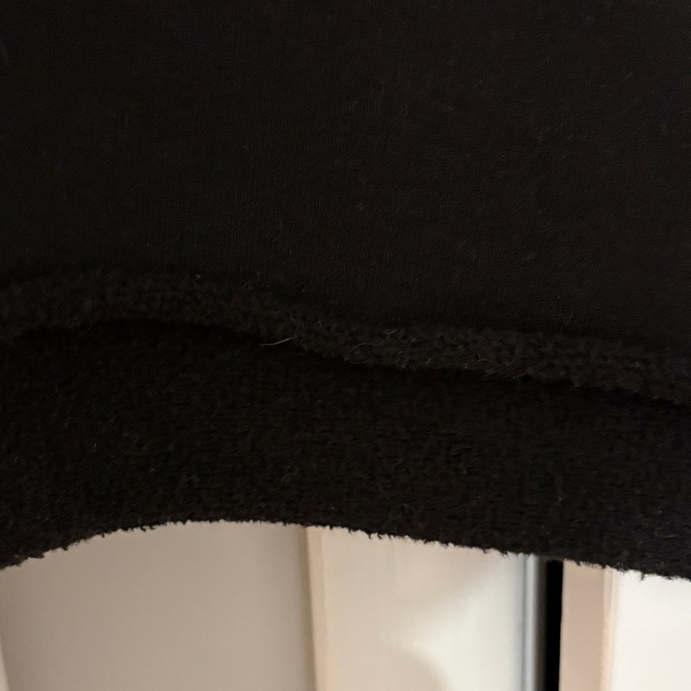 Frank & Eileen caplet Black Boxy Crewneck Short-Sleeve Sweatshirt - Picture 5 of 8